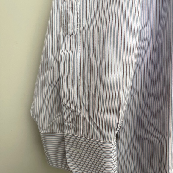 BROOKS BROTHERS BUTTON DOWN SHIRT - Picture 3 of 6